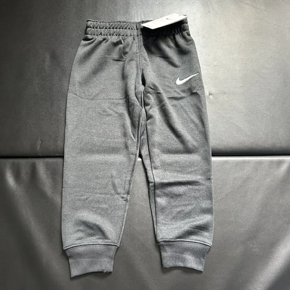 NWT Nike Jogger & Tee Set Boys Size 4